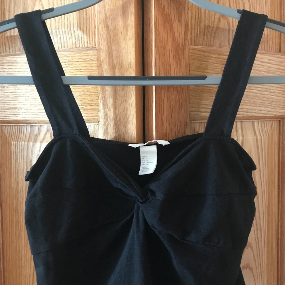 Black H&M tank top